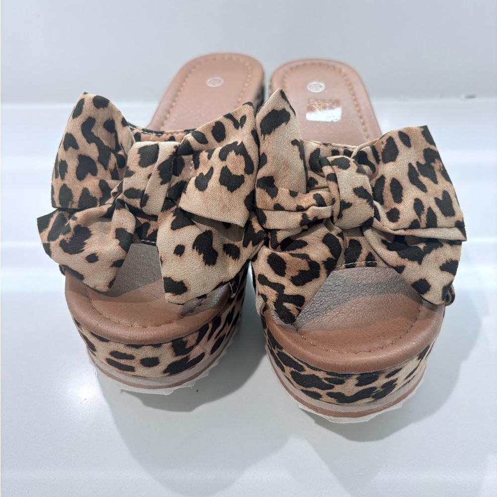 Leopard Print Bow Sandals